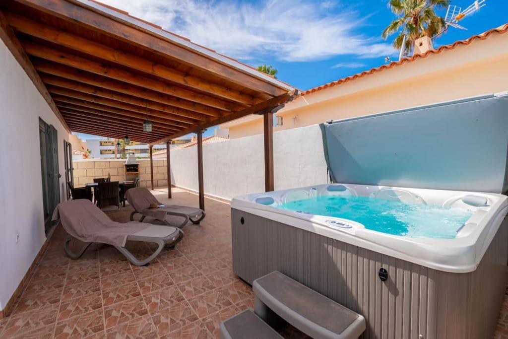 Villa Iris Callao Salvaje Exterior photo