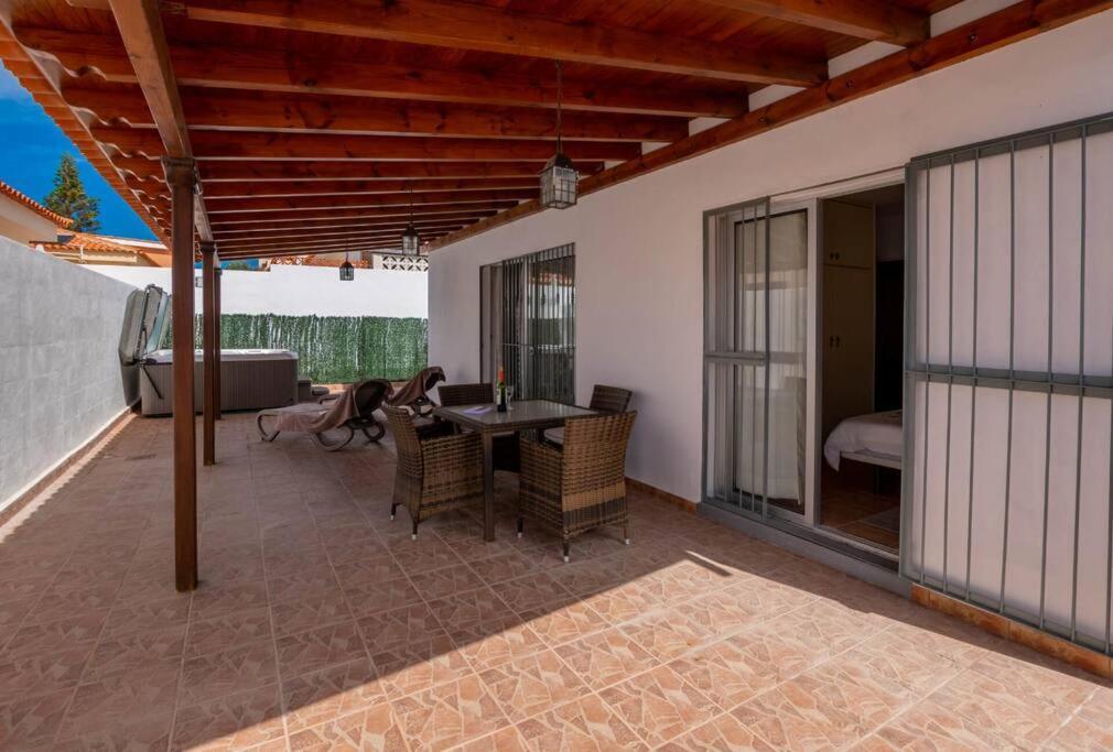 Villa Iris Callao Salvaje Exterior photo